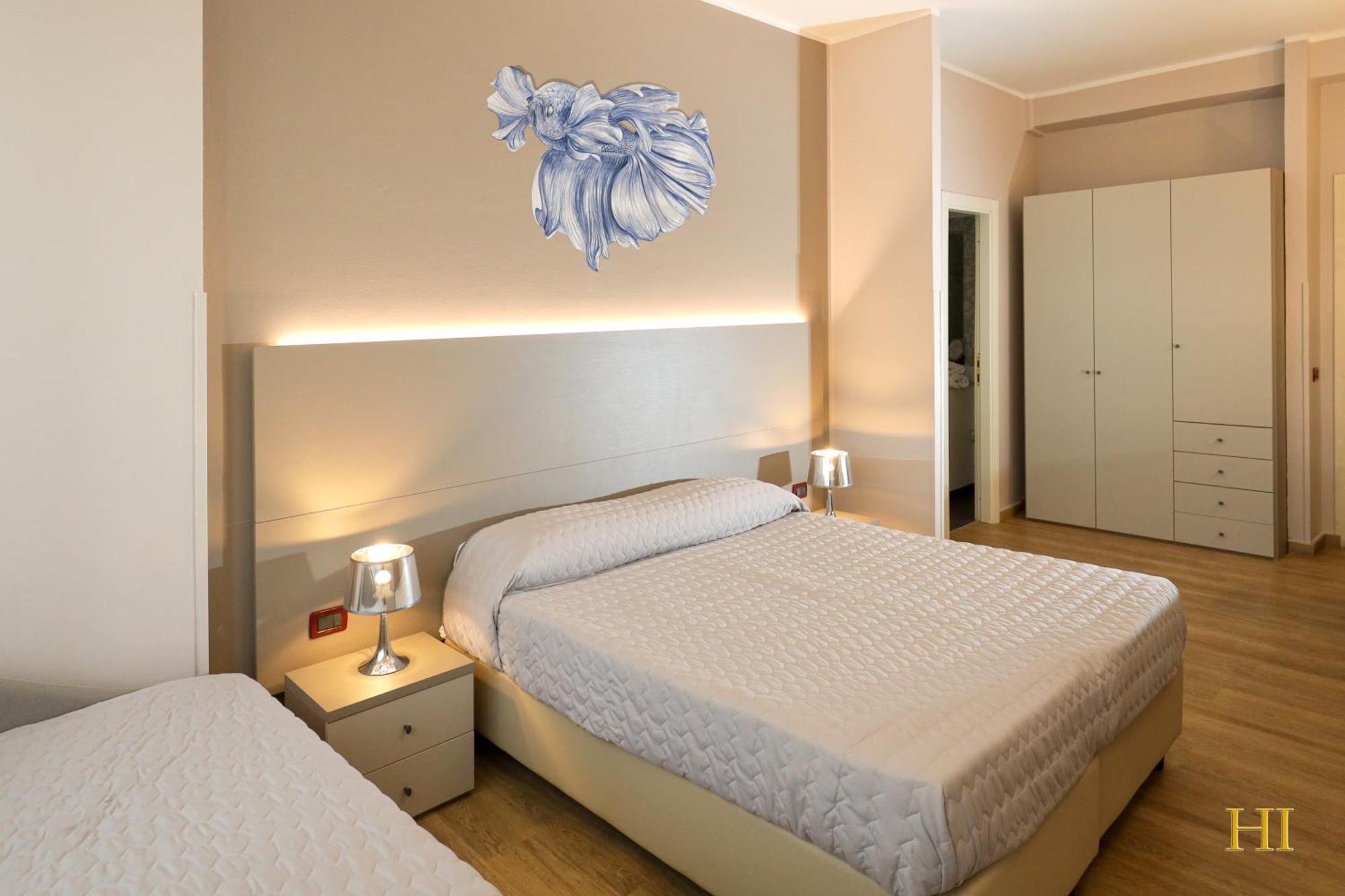 לריצ'י Hotel Italia מראה חיצוני תמונה